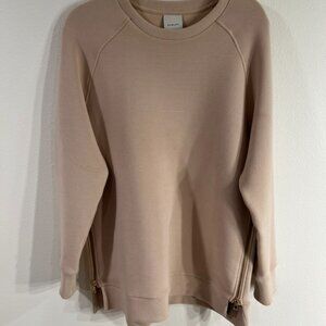 Varley Ribbed Pullover | Size: Medium